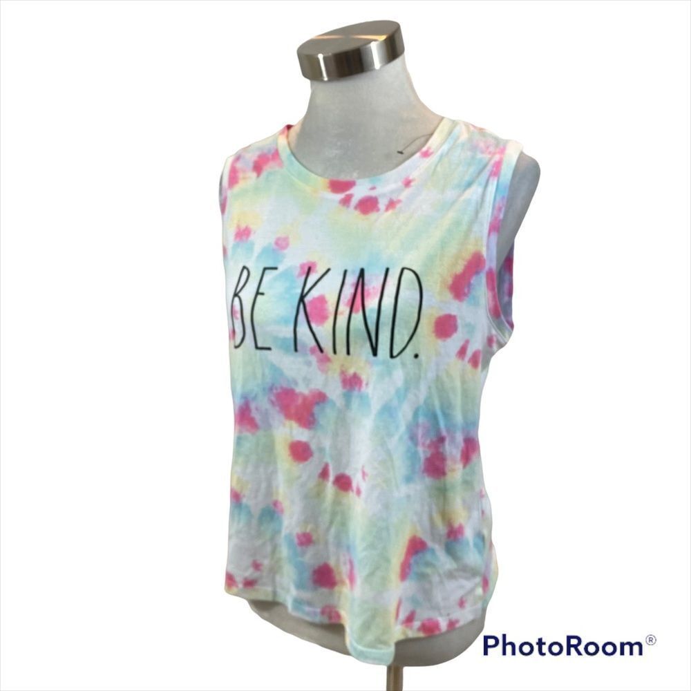 New with Tags Rae Dunn “Be Kind” Tie Dyed Muscle Shirt Size Medium